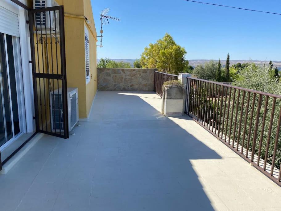 Finca Los Nardos De Miraltajo Colmenar de Oreja Εξωτερικό φωτογραφία