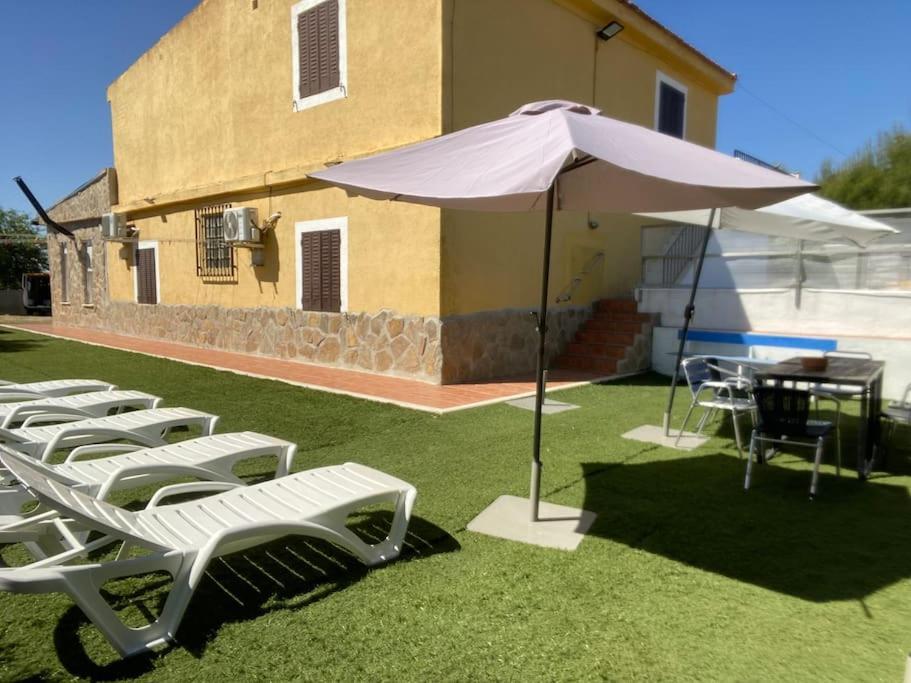 Finca Los Nardos De Miraltajo Colmenar de Oreja Εξωτερικό φωτογραφία